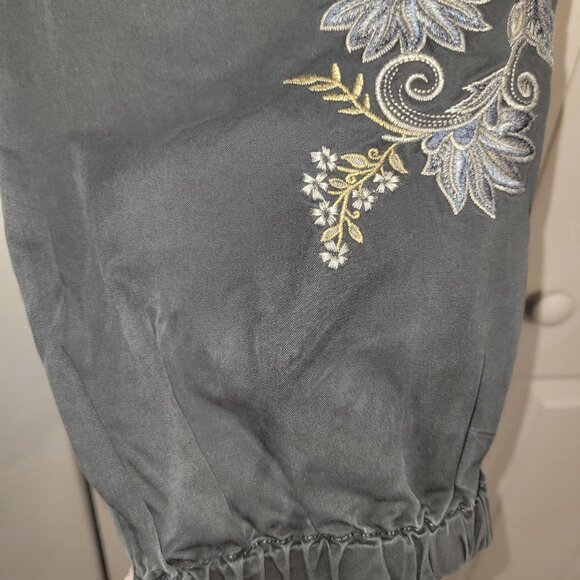 Sundance Cotton Embroidered Crop Cargo Jogger Pants - Picture 7 of 8